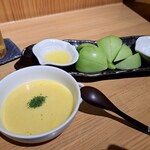 ちまき - コーンポタージュと青トマト(夏メニュー)