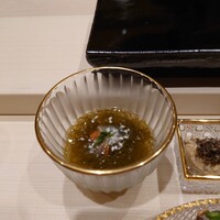 鮨 こう介 - モズク