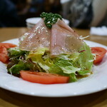 ロマネ - 生ハムサラダ