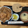 ぶた丼のとん田