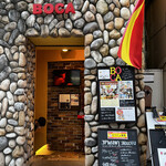 地中海食堂BOCA - 入り口。お店は地下です
