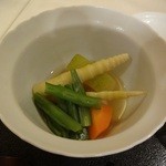 きんとき - 炊き合わせ　：　笹の子、石川芋、人参、冬瓜、いんげん