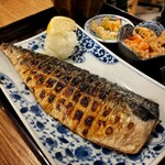 Sumibi Yaki Semmon Shokudokoro Shirogane Ya - ▪️とろ塩さば焼き定食 ¥850
                        お新香・大根おろし・小鉢・味噌汁つき［by pop_o］