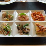 【ランチバイキング】お料理は30種類以上！