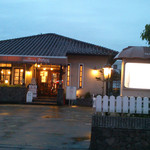 Paysanne - ペザーヌ　道路から見る