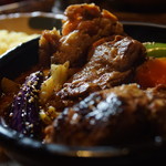 アジアンスープカリー べす - ラム煮カレー＋豚＋かき揚げ