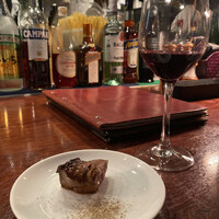 カルネジーオ イースト - 