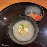 らん亭～ 美日庵 - 河豚に焼粟麩､金時人参､鶯菜､松葉柚子の霙椀
