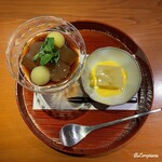 らん亭～ 美日庵 - 晩白柚の寒天寄せと抹茶を掛け味わう蕨餅