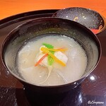らん亭～ 美日庵 - 河豚に焼粟麩､金時人参､鶯菜､松葉柚子の霙椀
