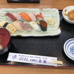 Tairyou Sushi Wakakoma - 