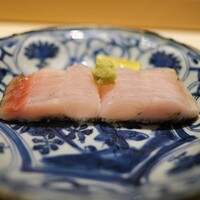 くるますし - タチウオを炭であぶって。肉質がしっかりで驚く。