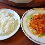 Shen chuu fan - 海老チリランチ 1,300円：エビたっぷり！子供でも食べられる辛さで美味しかったです。