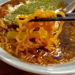 ラーメン つち家 - 独特な麺