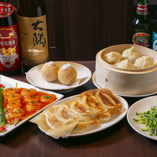 本場の味が楽しめる、種類豊富な中華料理をご堪能あれ