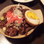 牛の四文屋 - 13/5/1 煮込みライス+煮込玉子