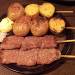 牛の四文屋 - 13/5/1　ジャガバタ串と美味しい肉