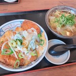 Machikadoya - カツ丼＋ミニラーメン