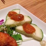 活海老バル orb 中華 - 加賀太胡瓜　うに醤油のせ