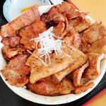 レストランこぶし - 豚丼 普通盛