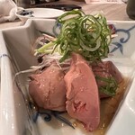 食卓おれんぢ - 鳥白レバー塩ダレ蒸し