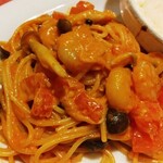 チロル - 海老ときのこのトマトクリームスパゲティ