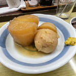 やまだ - おでん　　大根とジャガイモ
