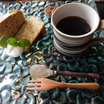 カフェ茶屋 珈夢 - 珈夢ブレンドコーヒーと紅茶ケーキ650円
