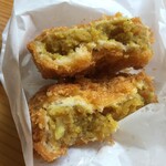 若草カレー本舗 - カレー"ポテトコロッケ”