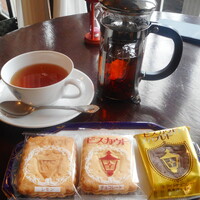 山手十番館 レストラン&カフェ - アッサム+ビスカウト 山手十番館 レストラン&カフェ - アッサム+ビスカウト