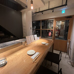 炭炉タカドノ - 店内