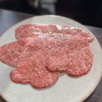 焼肉うしごろ 銀座並木通り店 - 塩ダレしんしん