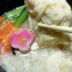 宇豆基野 - 海老湯葉ワンタン レンチン2分半です。