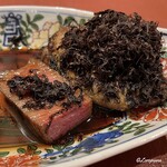 御料理 寺沢 - いわて牛のザブトンにホロホロ鳥の白レバーに黒トリュフ