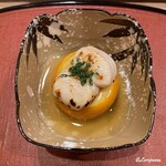 御料理 寺沢 - 白子の玉地締めの柚子釜に天然とら河豚の焼白子