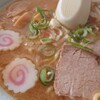 ちどり食堂 - 味噌ラーメン。もやし生えてて可愛い。