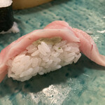 錦寿司 -  ⒌中トロ～山葵はたっぷりで効いてます