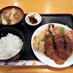 Koube Ichi - 日替りランチ　メンチカツ定食