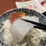 酒肴場 屯 - アオリイカには飾り包丁！