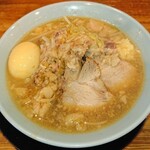 ラーメン 盛太郎 - ラーメン 麺半分  野菜少なめ  ニンニク  背脂