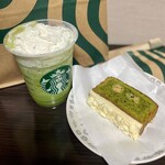 スターバックス・コーヒー - 『抹茶玄米茶もちフラペチーノ』
            『抹茶とホワイトチョコのパウンドケーキ』