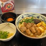 丸亀製麺 - 鴨すきうどん（740円）