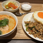 タイ料理 Benjarong - 