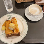 五感 - 五感のフレンチトースト 自家製バニラアイス添え＋カフェ・クレーム（HOT）