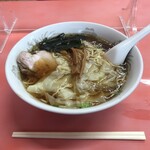 来々飯店 - ワンタンメン