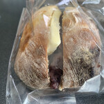 パン工房クルール - あんバターチャバタ２５０円