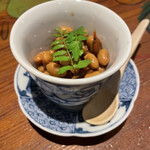 Tokkuri - えび豆。琵琶湖のえびですねー。