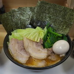 ラーメン 三亀 - 特三亀ラーメン1000円＋キャベツ100円