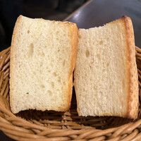 クッチーナ イタリアーナ アリア 六本木 - パン