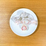 糸屋菓子店 - 弥彦おもかる石  越後姫チョコ